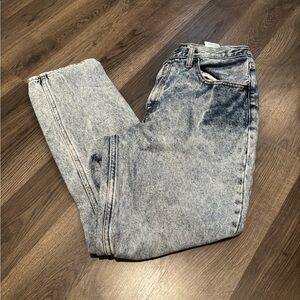 Abercrombie & Fitch Light Gray Women's Straight Leg Jeans